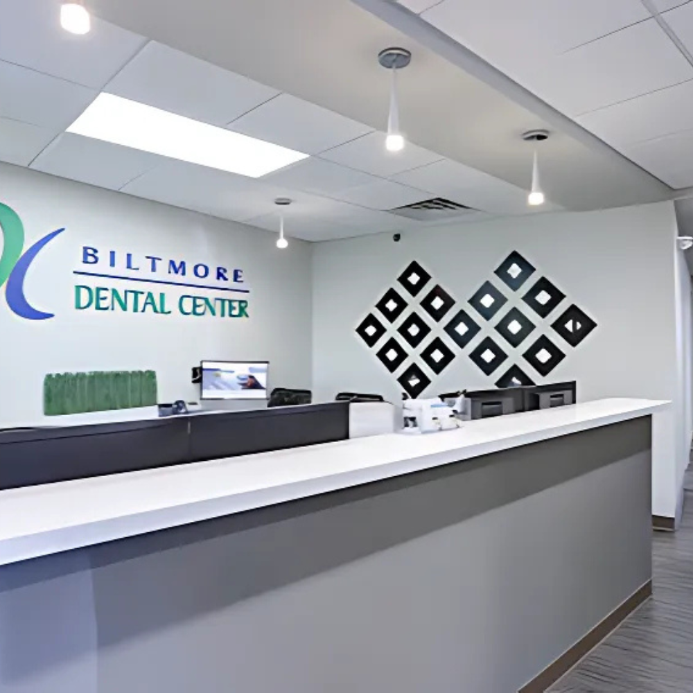 Biltmore Dental Center in Phoenix, Arizona front office